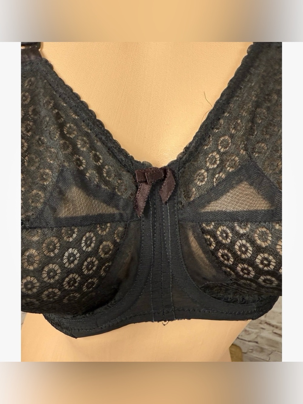 Vintage 1950’s Sno-Flake by Bali bra size 34C
